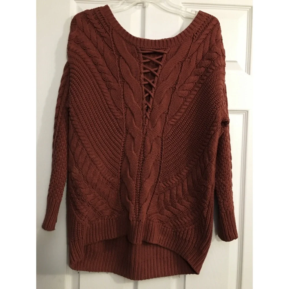 Express Sweater - Picture 4 of 5